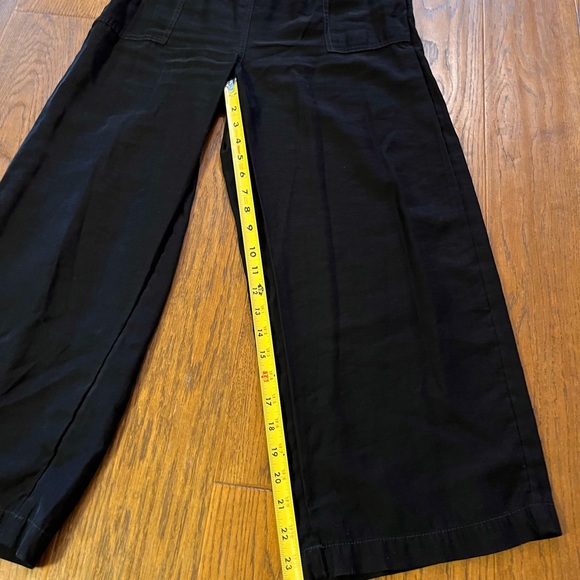 Old Navy Black Sleeveless Jumpsuit - Picture 4 of 7